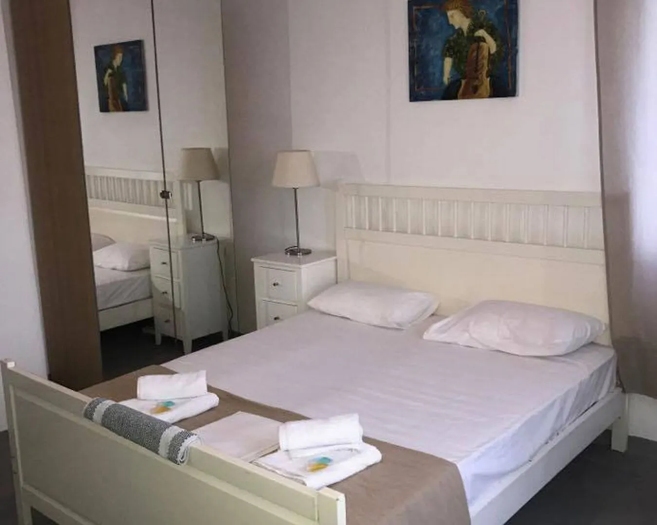 Terra Rock Villa Super Paradise Beach  Ferienhaus