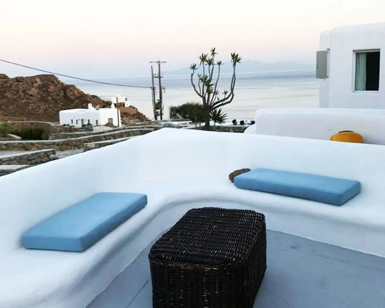 Terra Rock Villa Super Paradise Beach